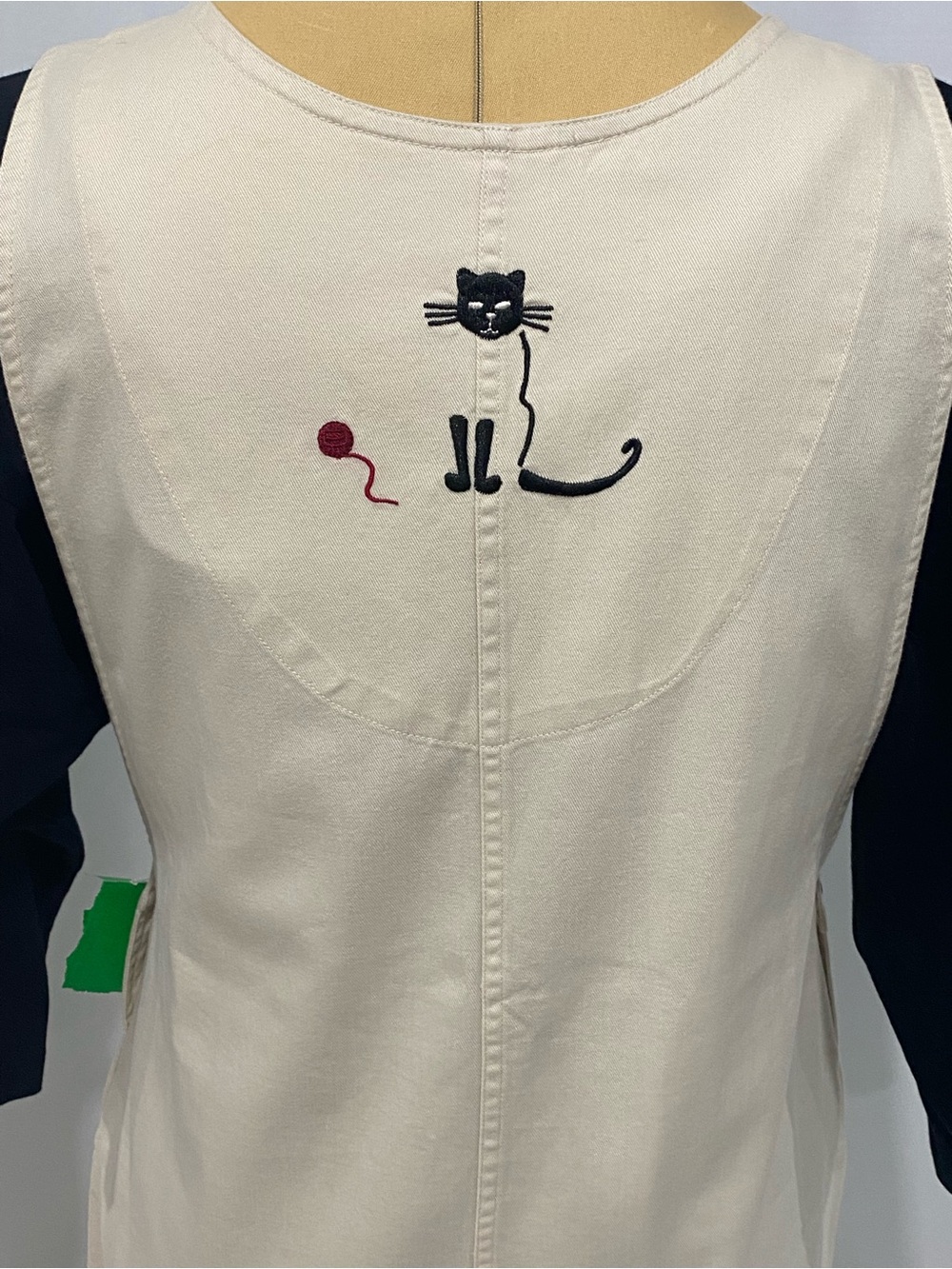 Christopher & Banks sleeveless jumper dress in ladies medium Cat design - Picture 7 of 9
